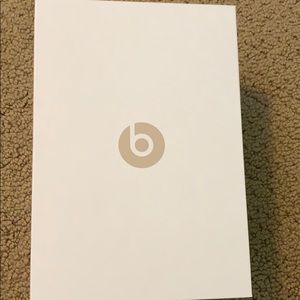Beats wireless headphones